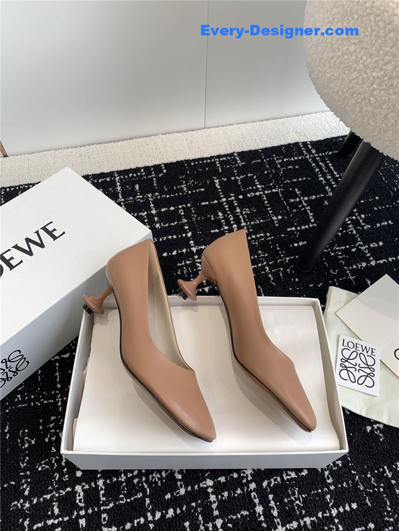 L0ew* round toe vase heel shoes