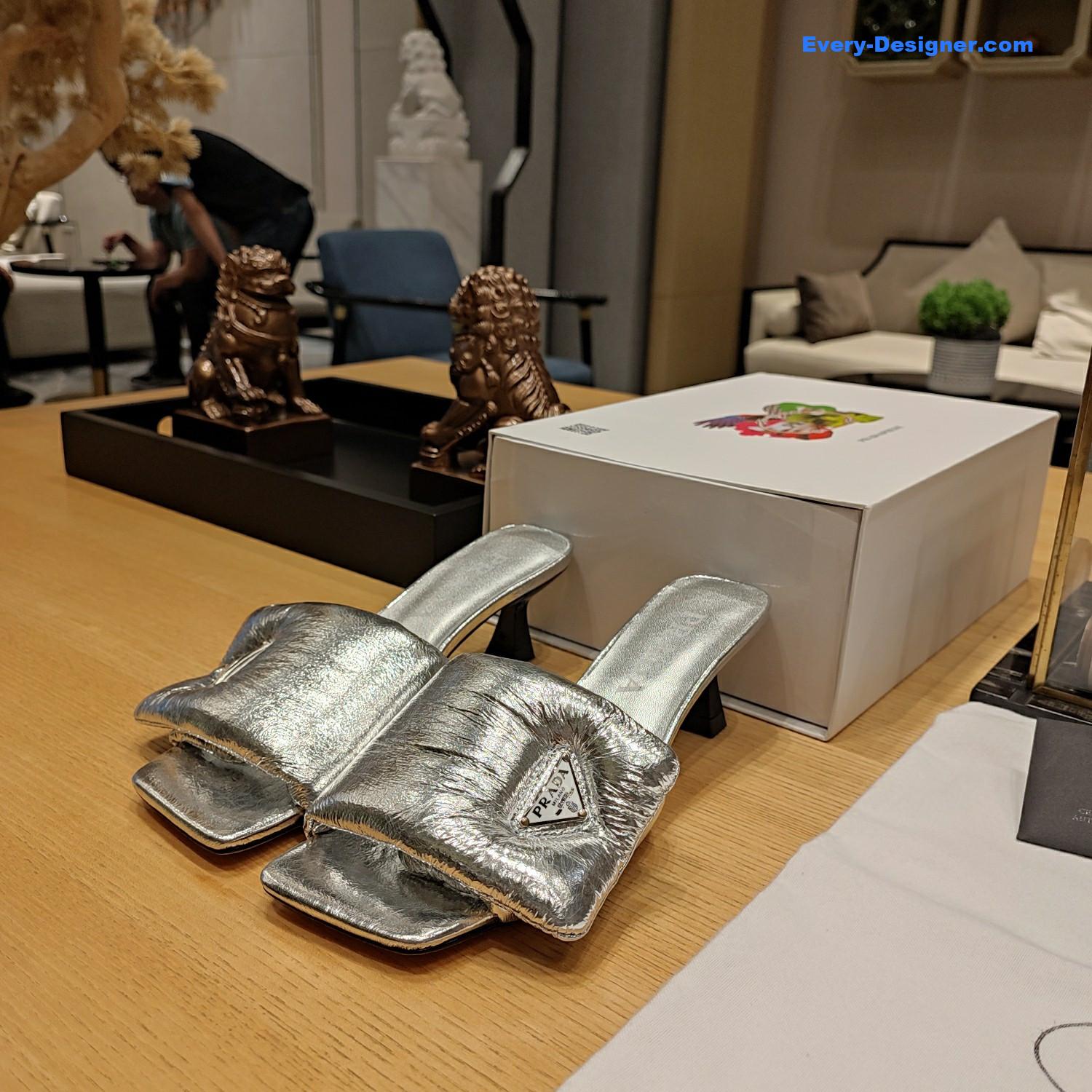 Pra*a macaron series explosive sandals