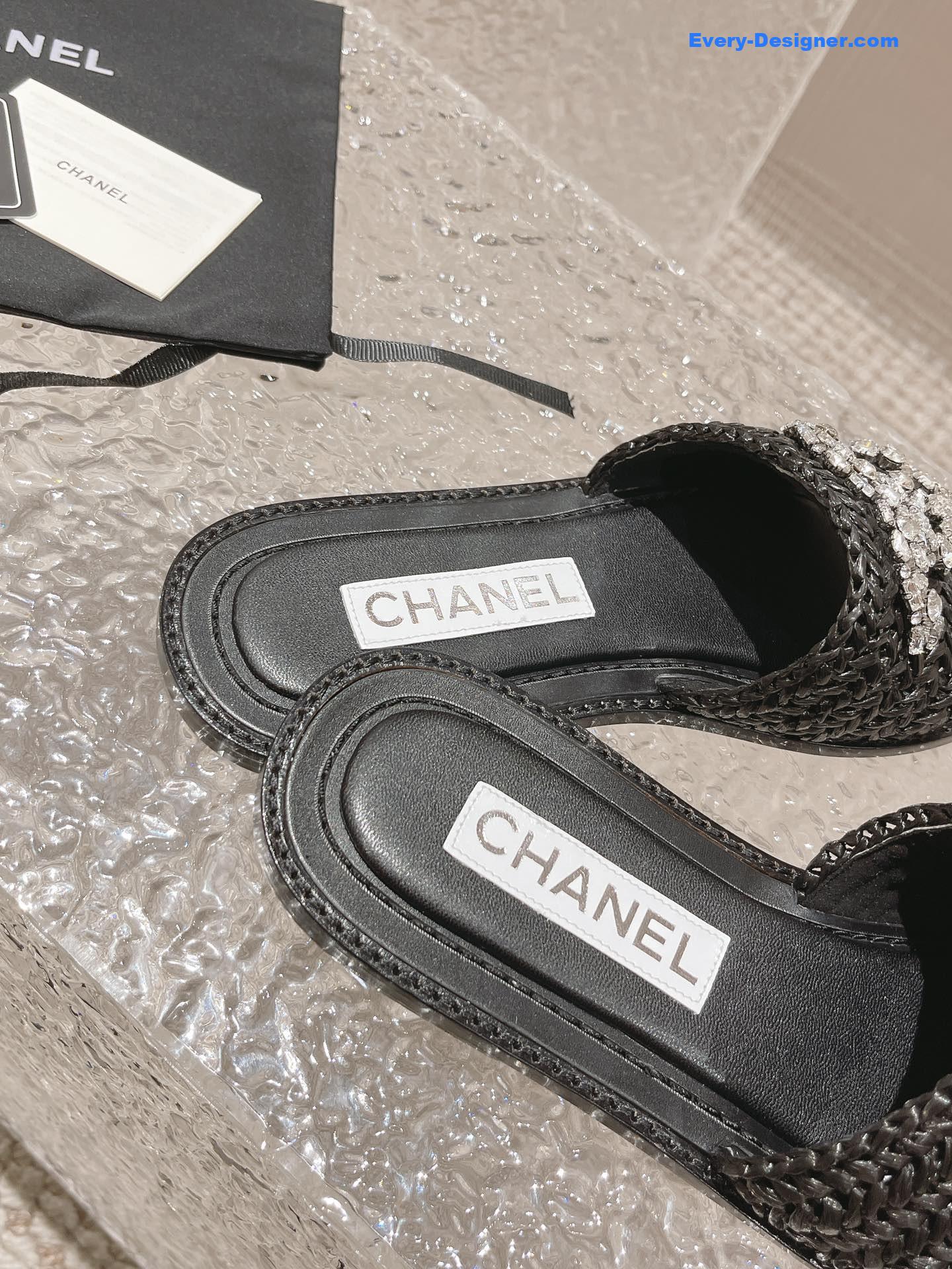CC rhinestone woven slippers