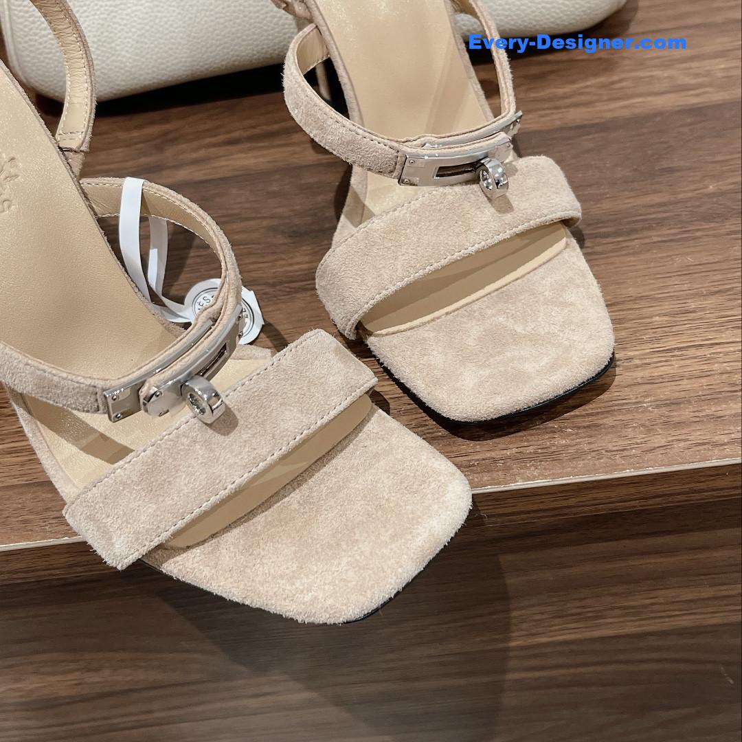 H**me5 fashion versatile sandals