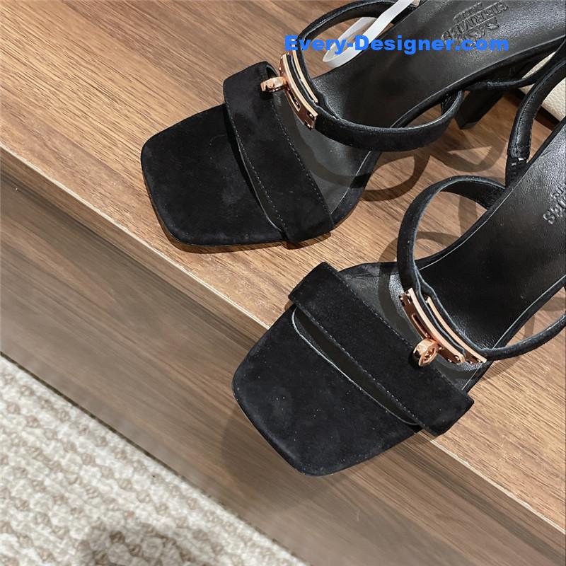 H**me5 glamor sandals