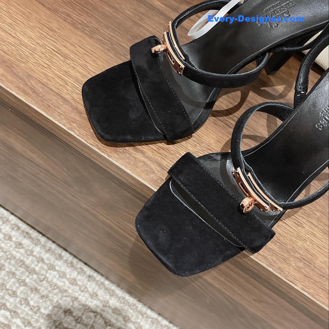 H**me5 fashion versatile sandals
