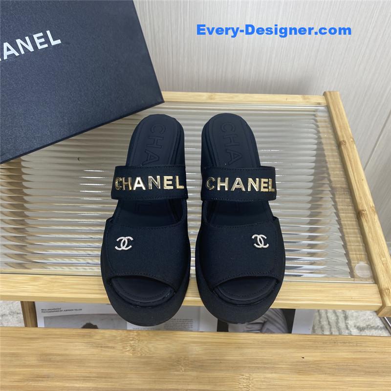 CC logo platform slippers