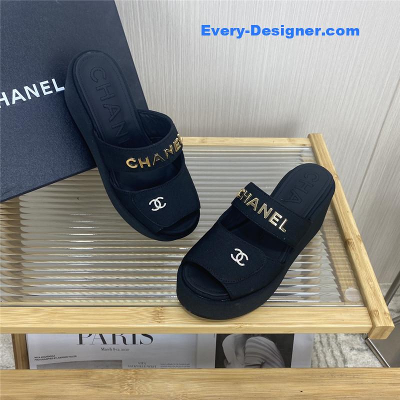 CC logo platform slippers