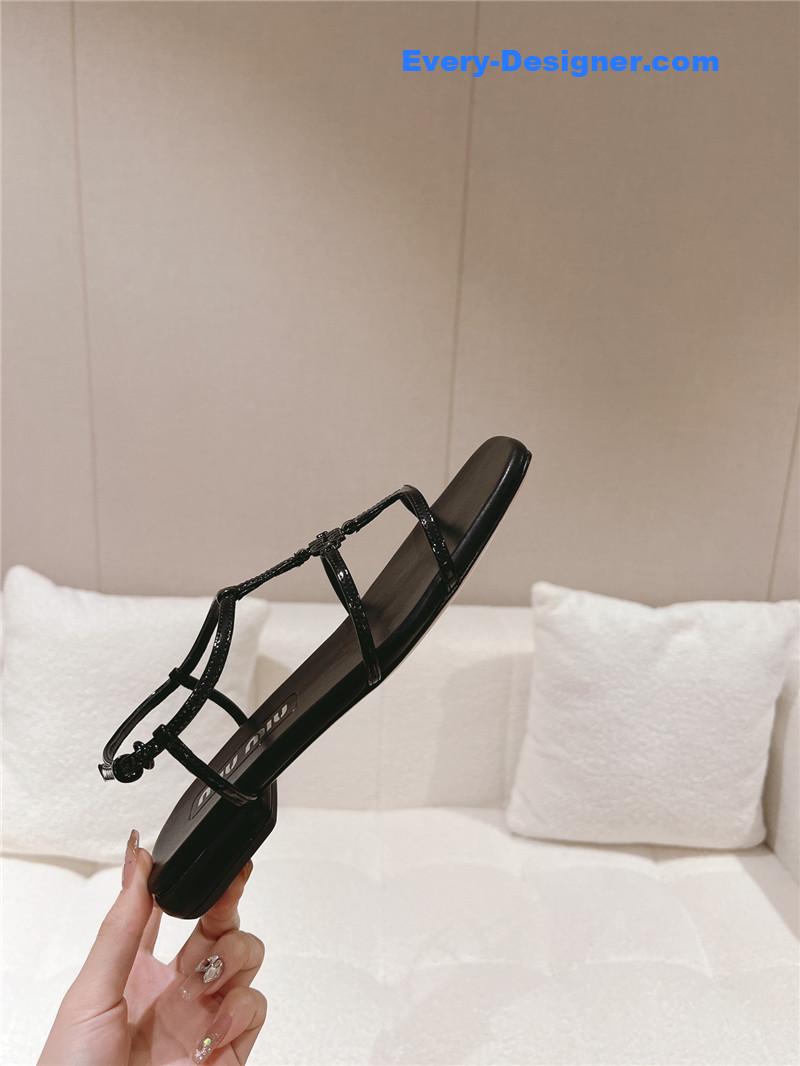 M1um1u new sandals