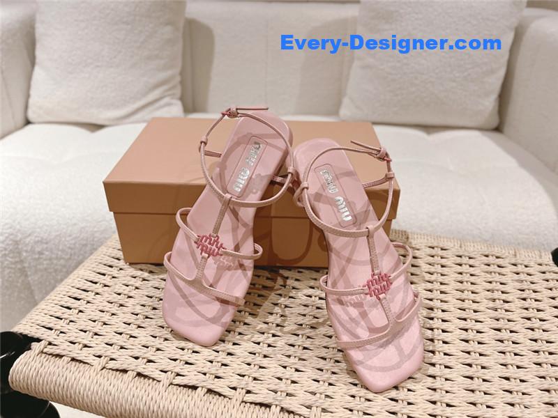 M1um1u new sandals