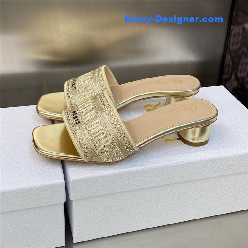 D10r new flip flops color matching women’s shoes