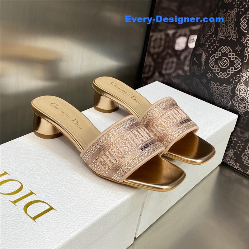 D10r new flip flops color matching women’s shoes