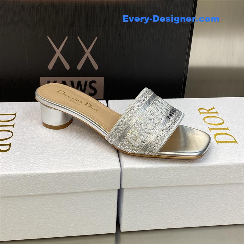 D10r new flip flops color matching women’s shoes