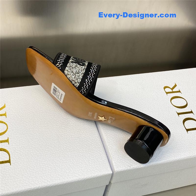 D10r new flip flops color matching women’s shoes
