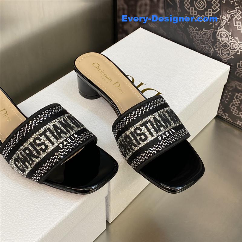 D10r new flip flops color matching women’s shoes
