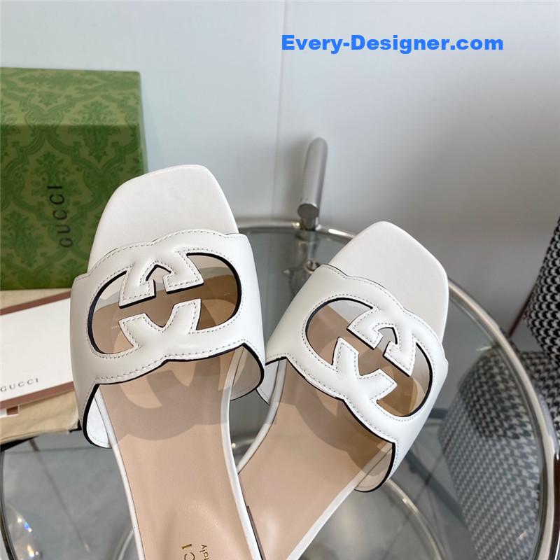 Gvc*1 interlocking gg cutout slides