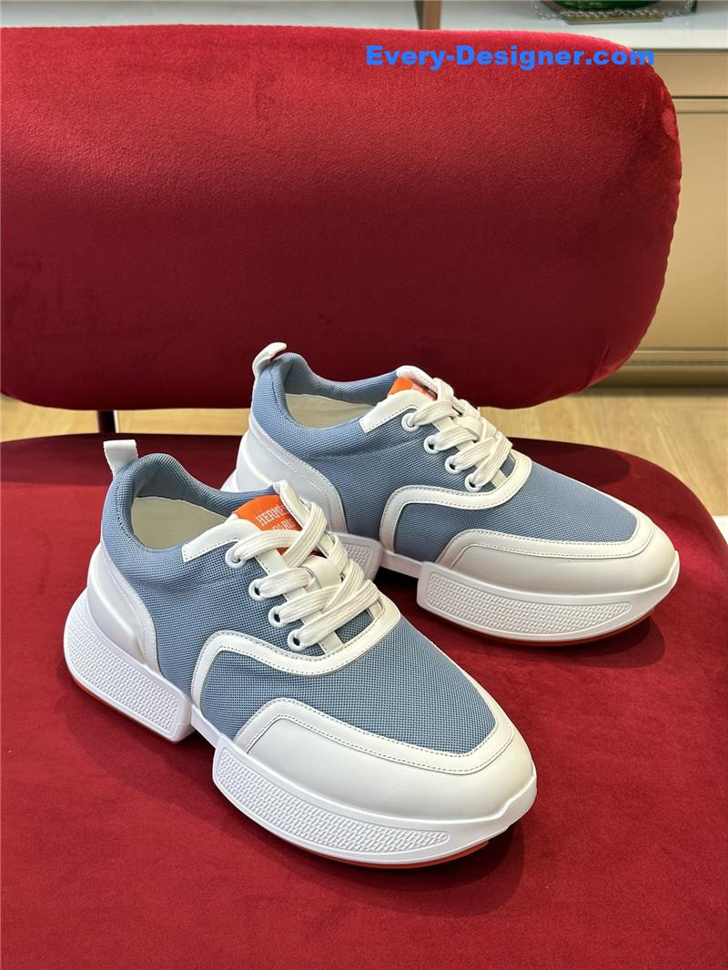 H**me5 new sneakers