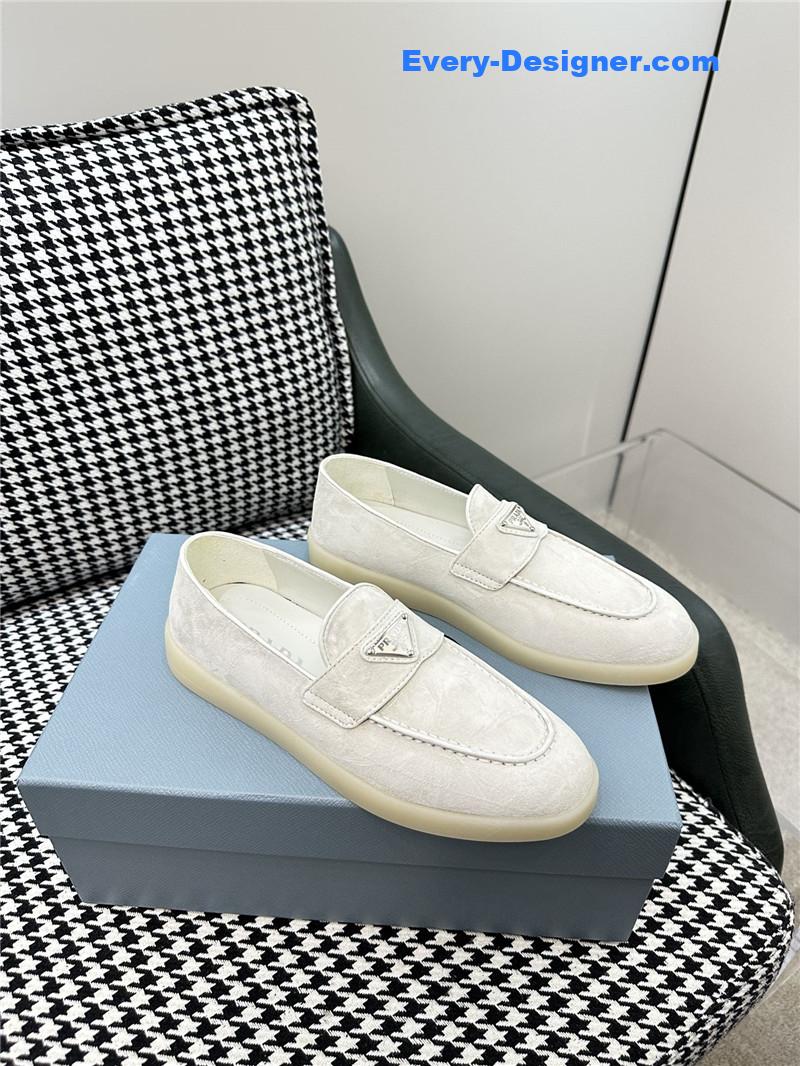 Pra*a new loafers