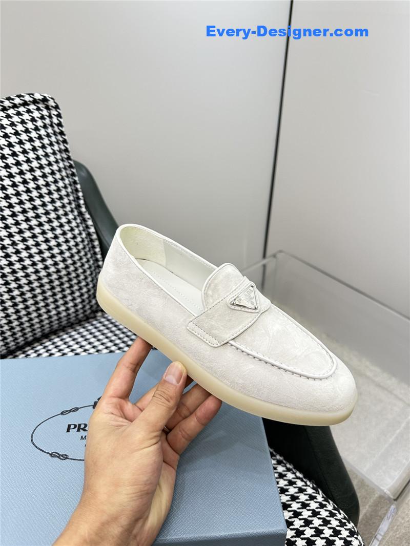 Pra*a new loafers