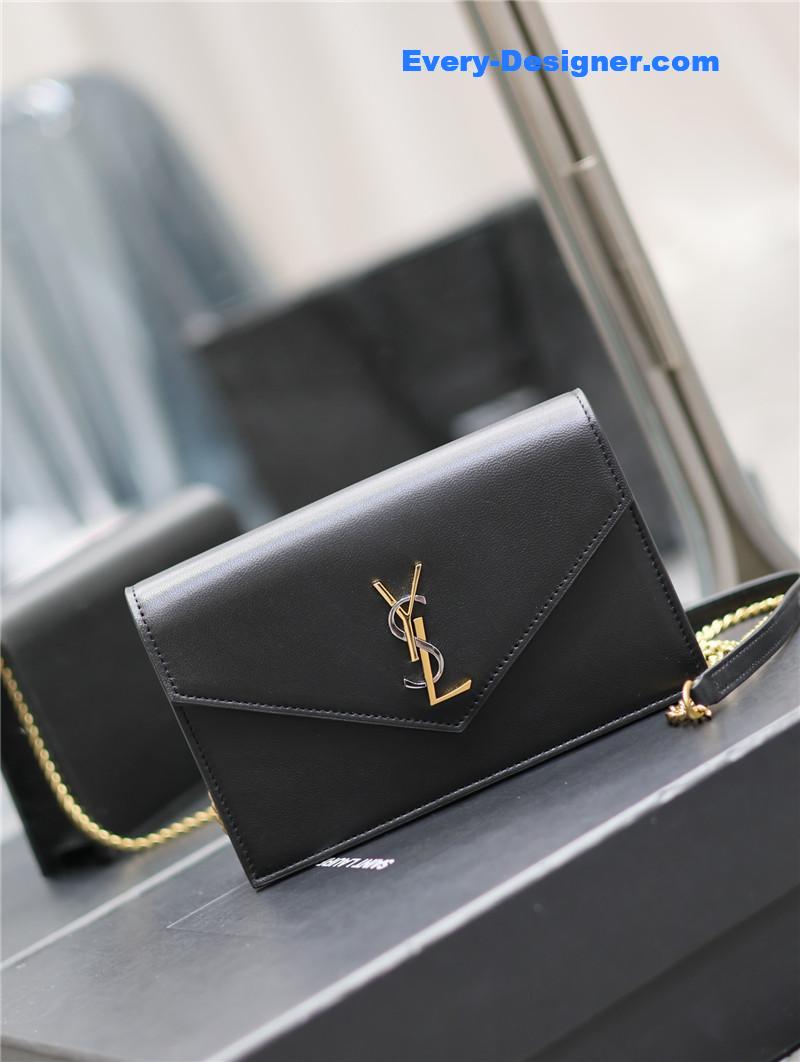 Y51 monogram woc envelope bag