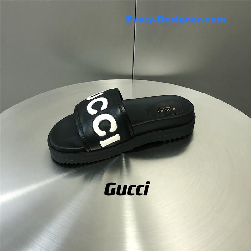 Gvc*1 letter logo platform slippers