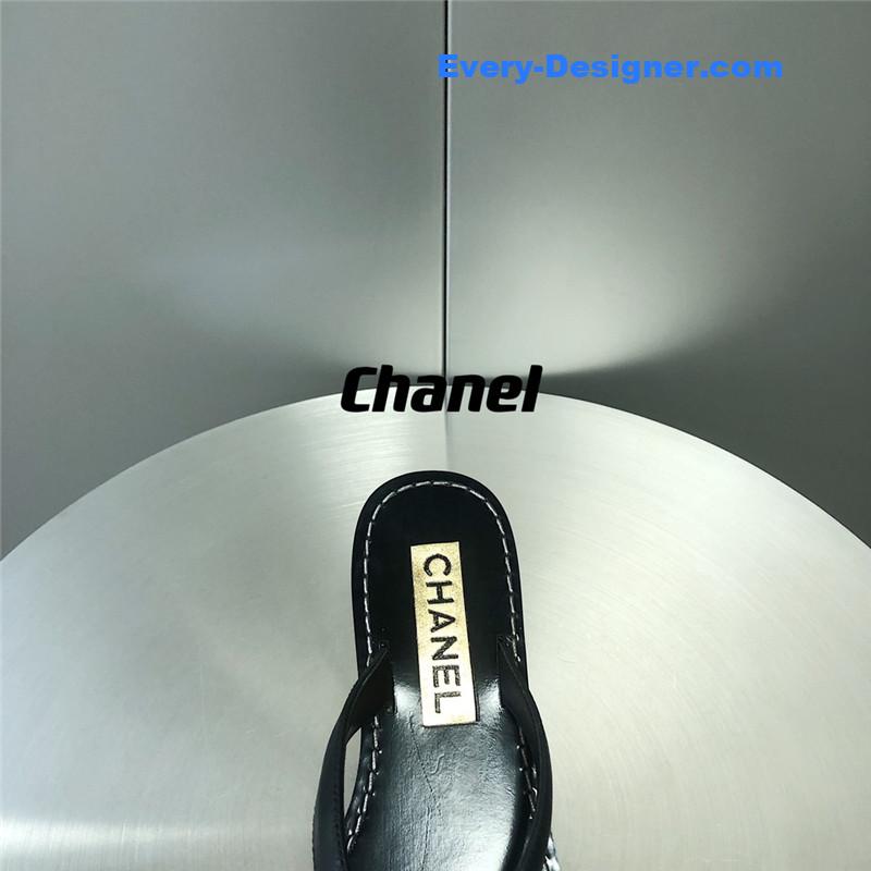 CC chain flip flops