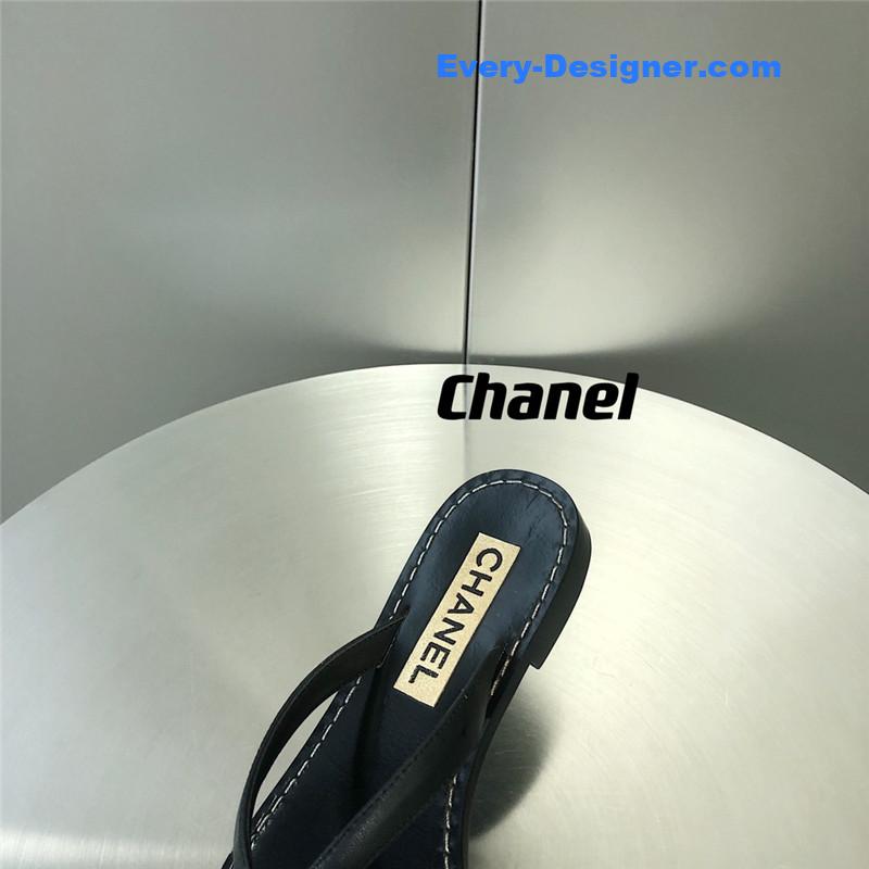 CC chain flip flops