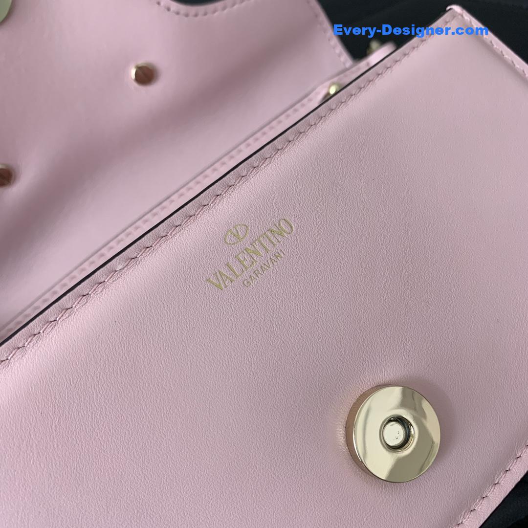 Va1e*ntin0 garavani mini loco bag