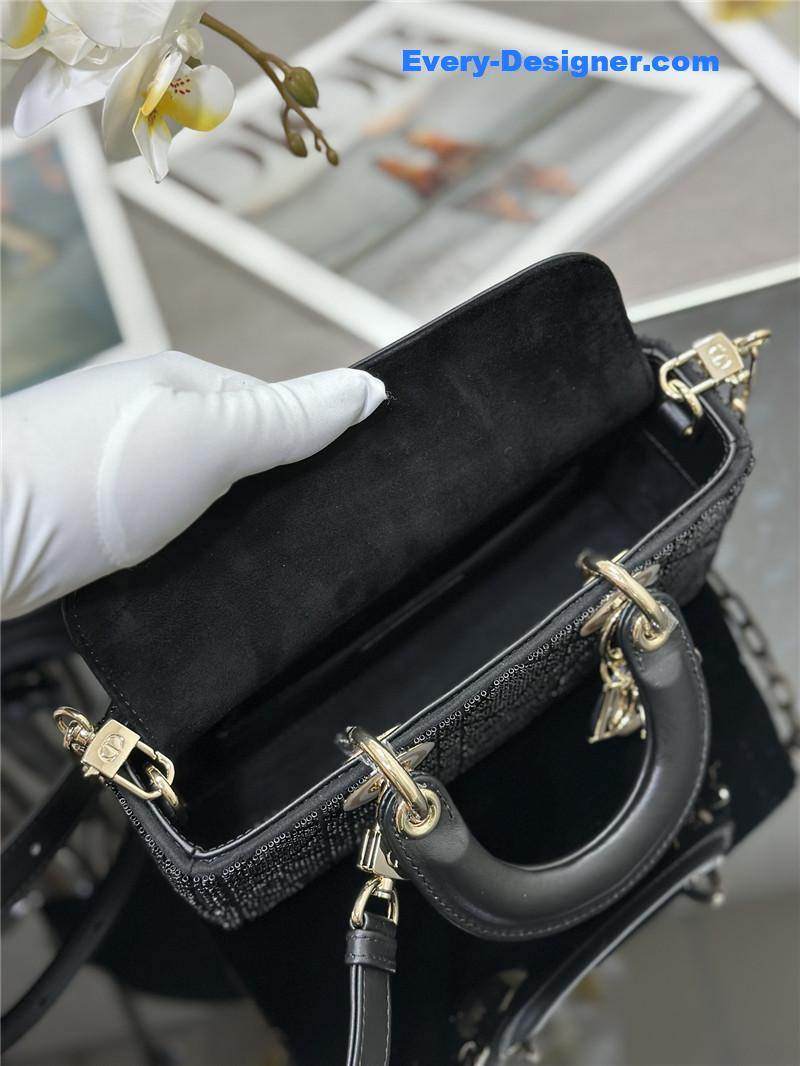 lady D10r triple embroidered beads tube bag