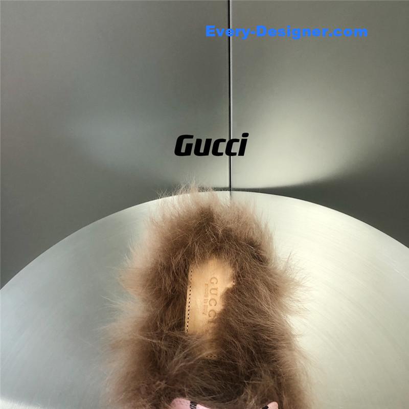 Gvc*1 fur slippers
