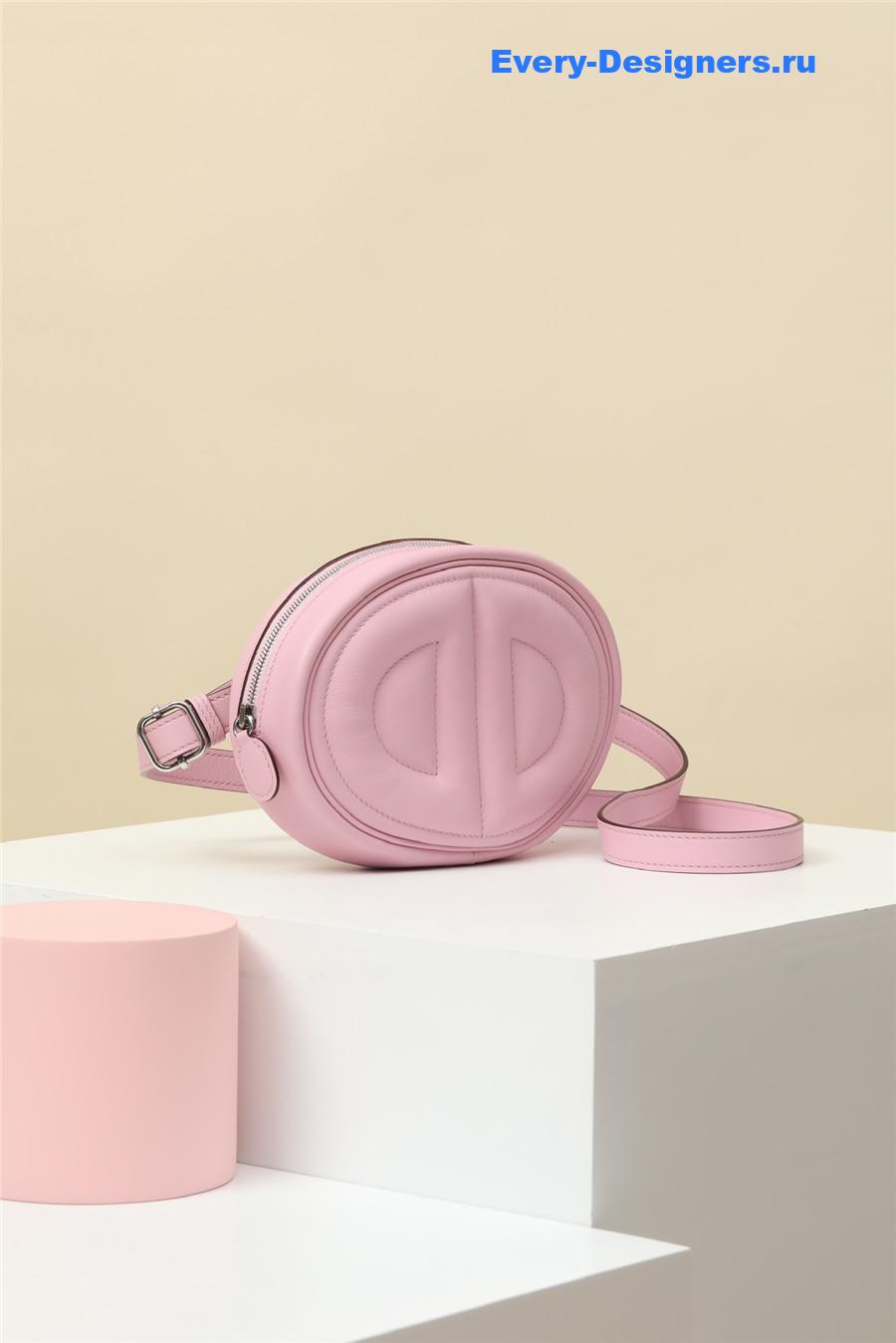 H**me5 in the loop belt bag pink