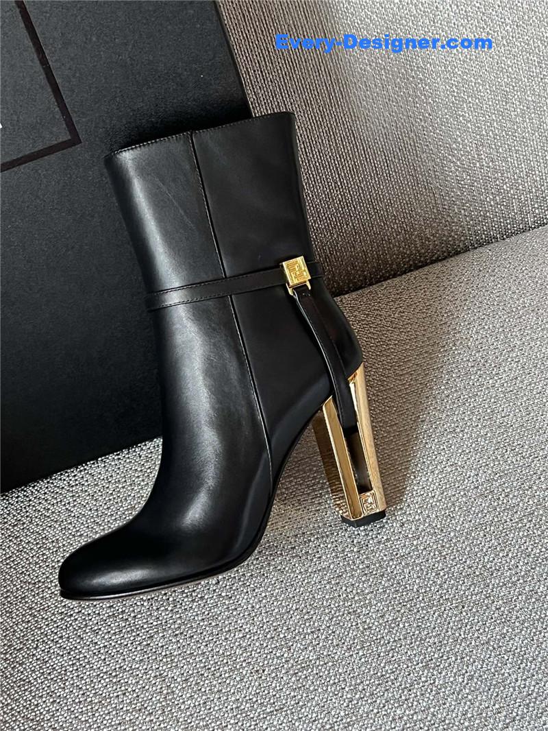 F**di delfina ankle boots