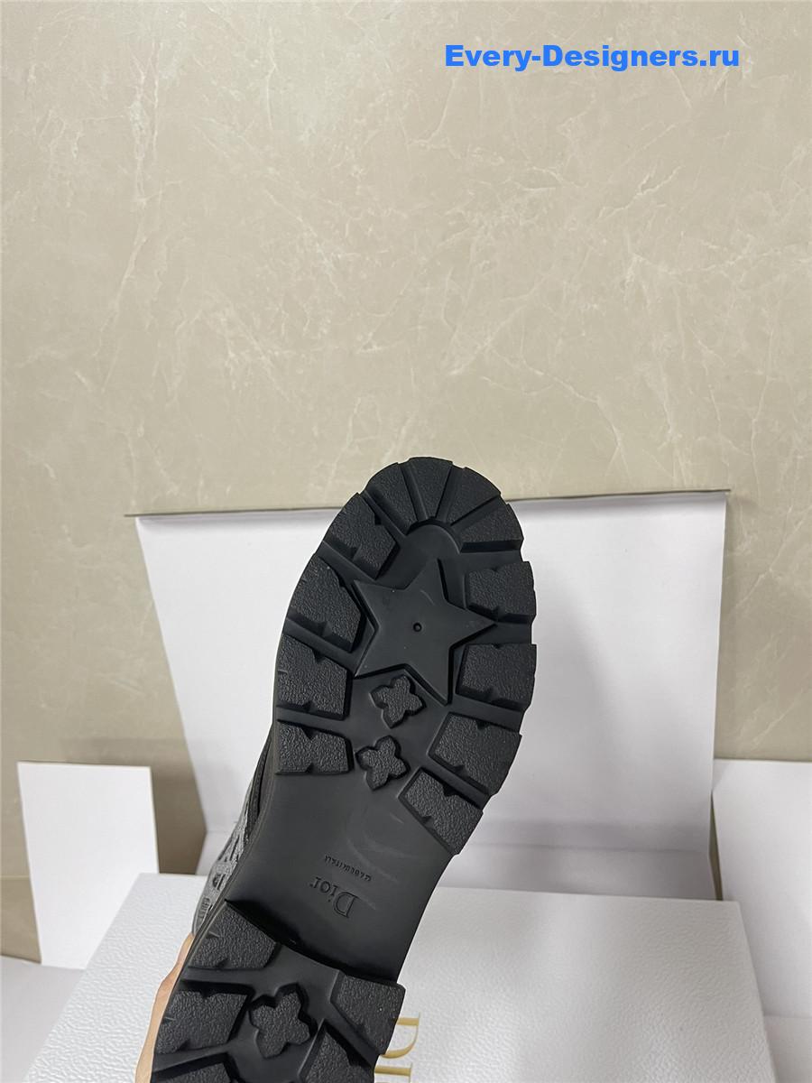 D10r d-major ankle boot