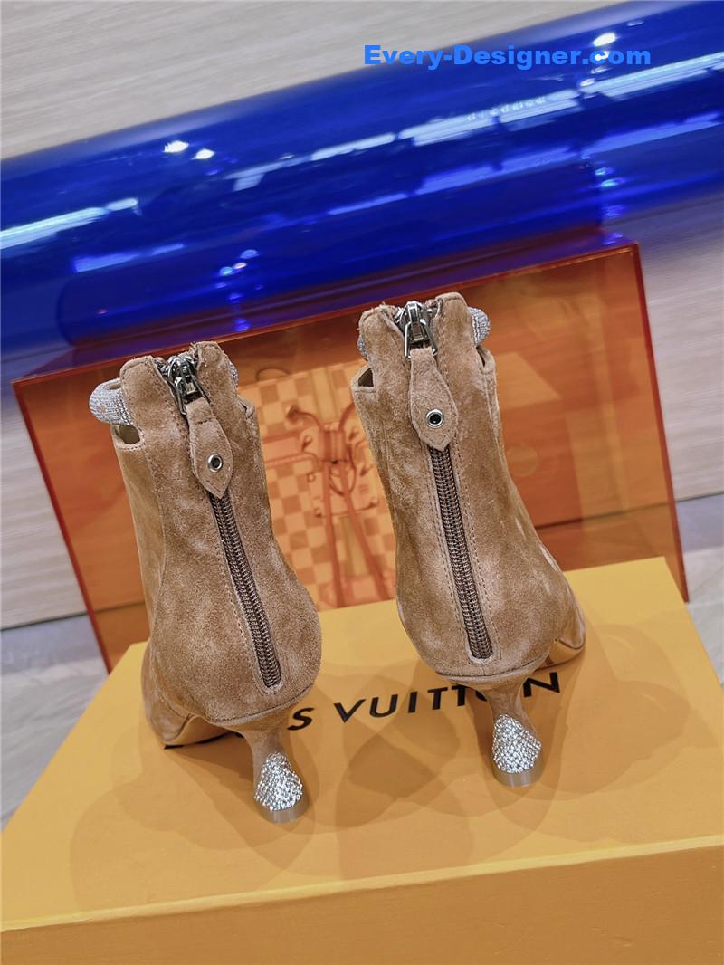 l0vis Vvtt0n lv logo printed short boots
