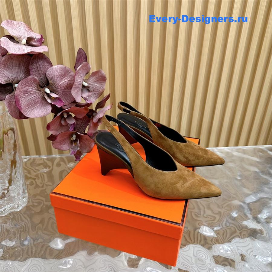 H**me5 orange suède high pointed slingbacks