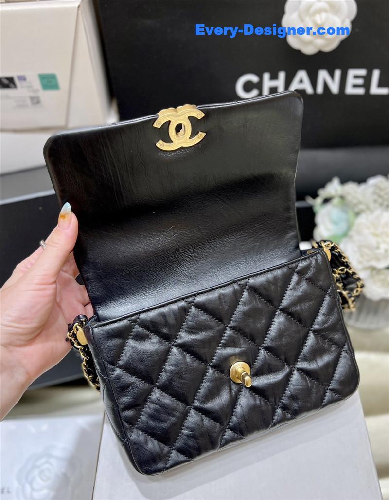 Ch**el 19 bag small