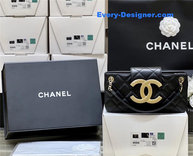 Ch**el logo vintage tote baguette bag
