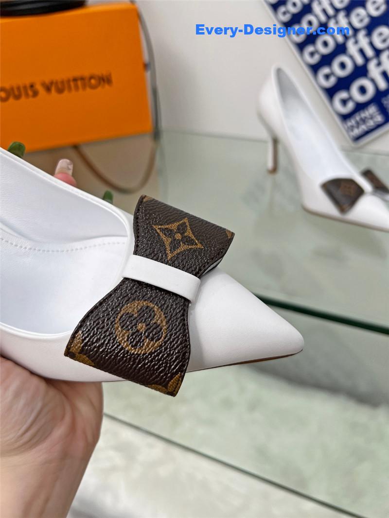 l0vis Vvtt0n lv bow high heels