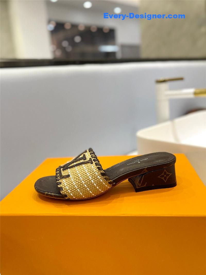 l0vis Vvtt0n lv catwalk style british retro slippers