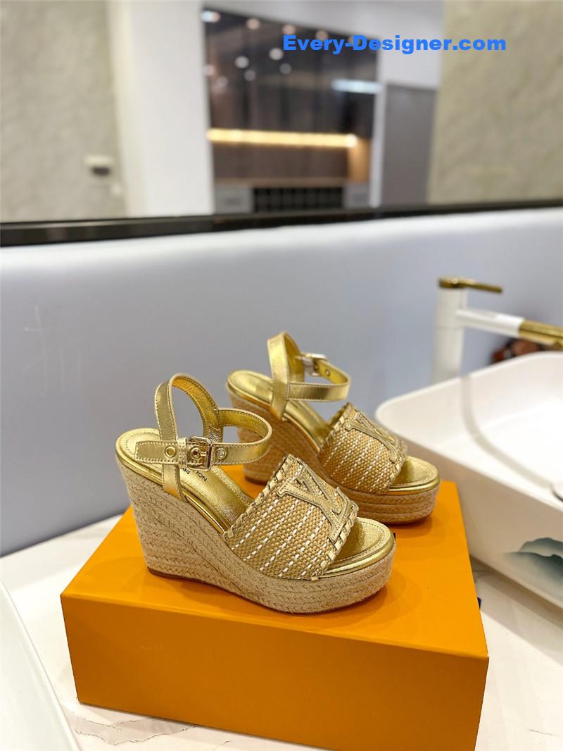 l0vis Vvtt0n lv latest catwalk platform sandals