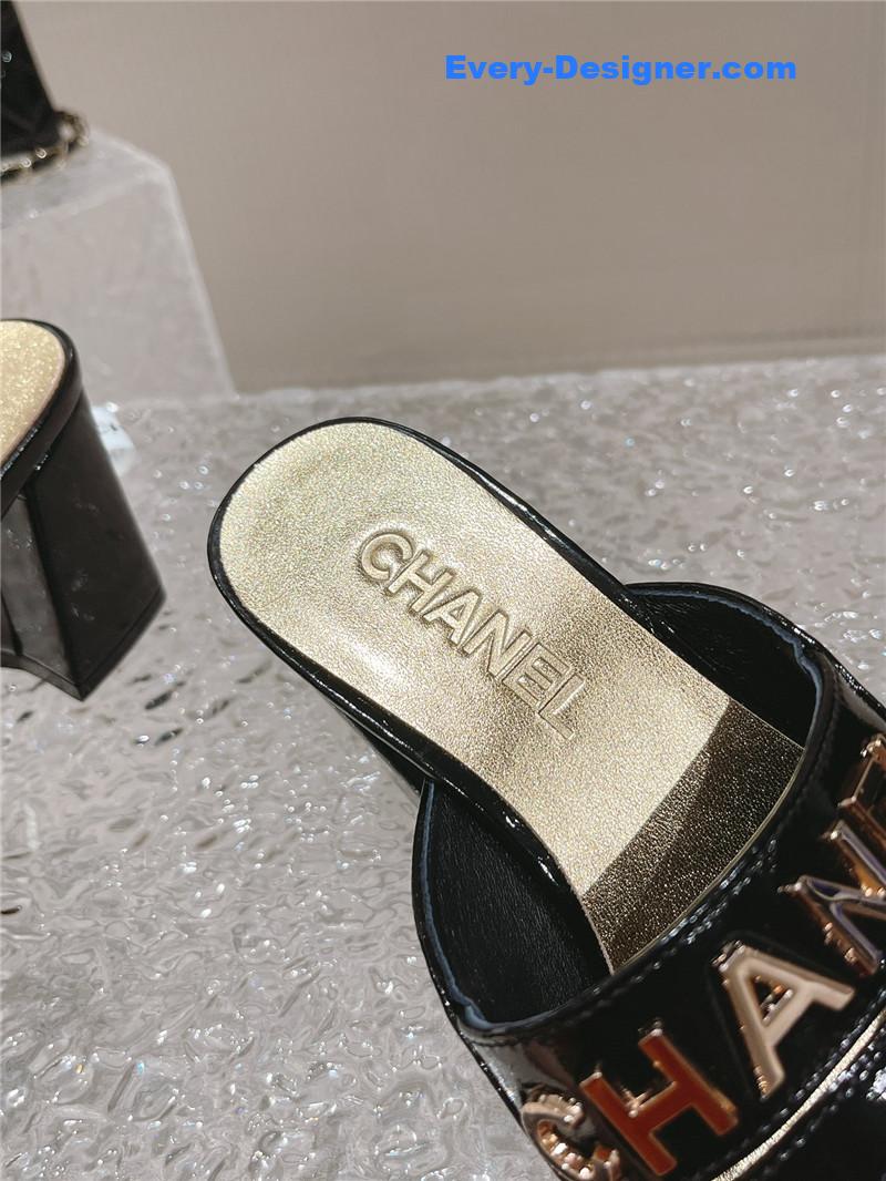 CC platform high heel slippers