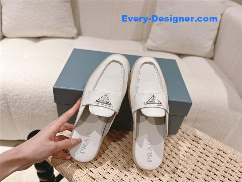 Pra*a spring and summer new slip-on loafers