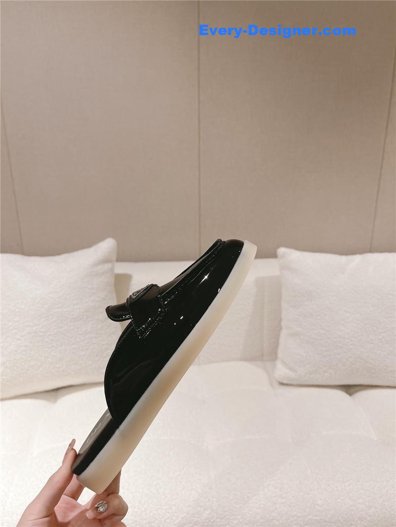 Pra*a spring and summer new slip-on loafers