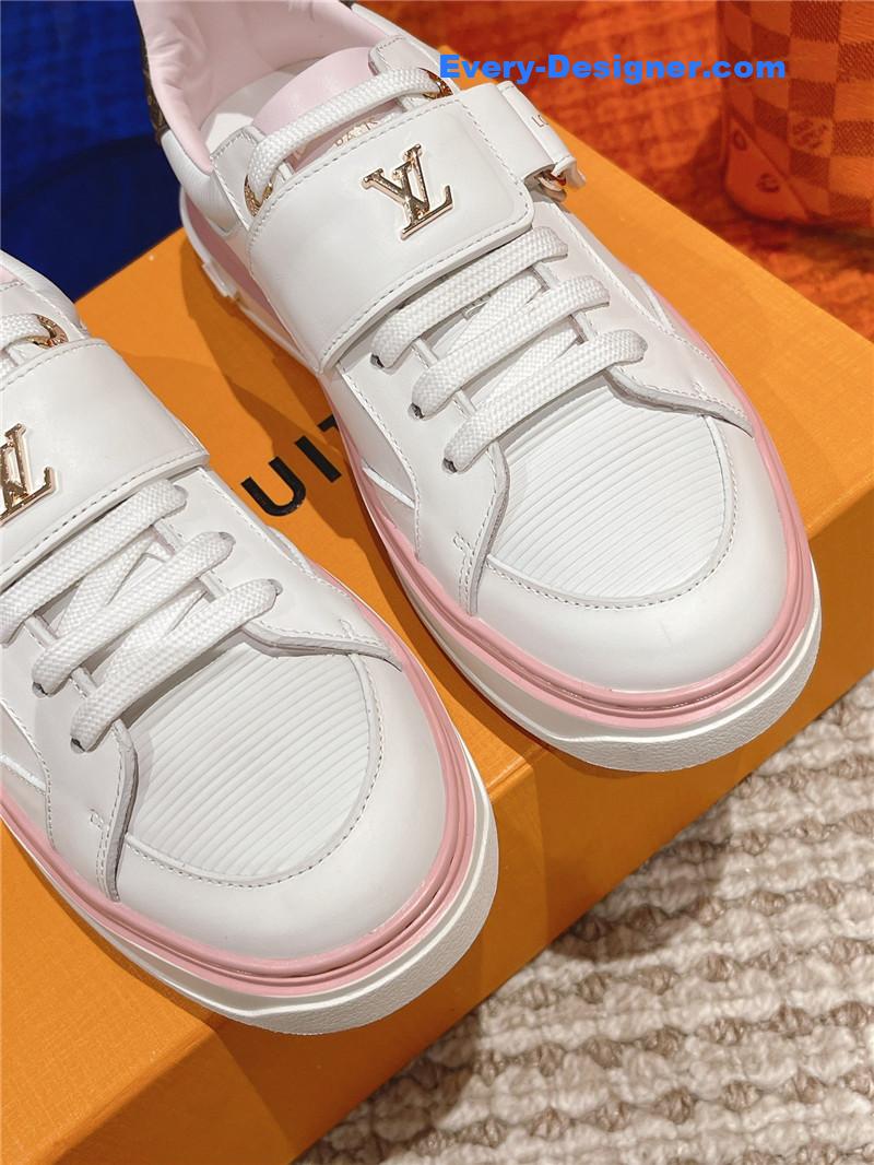 l0vis Vvtt0n lv new white shoes