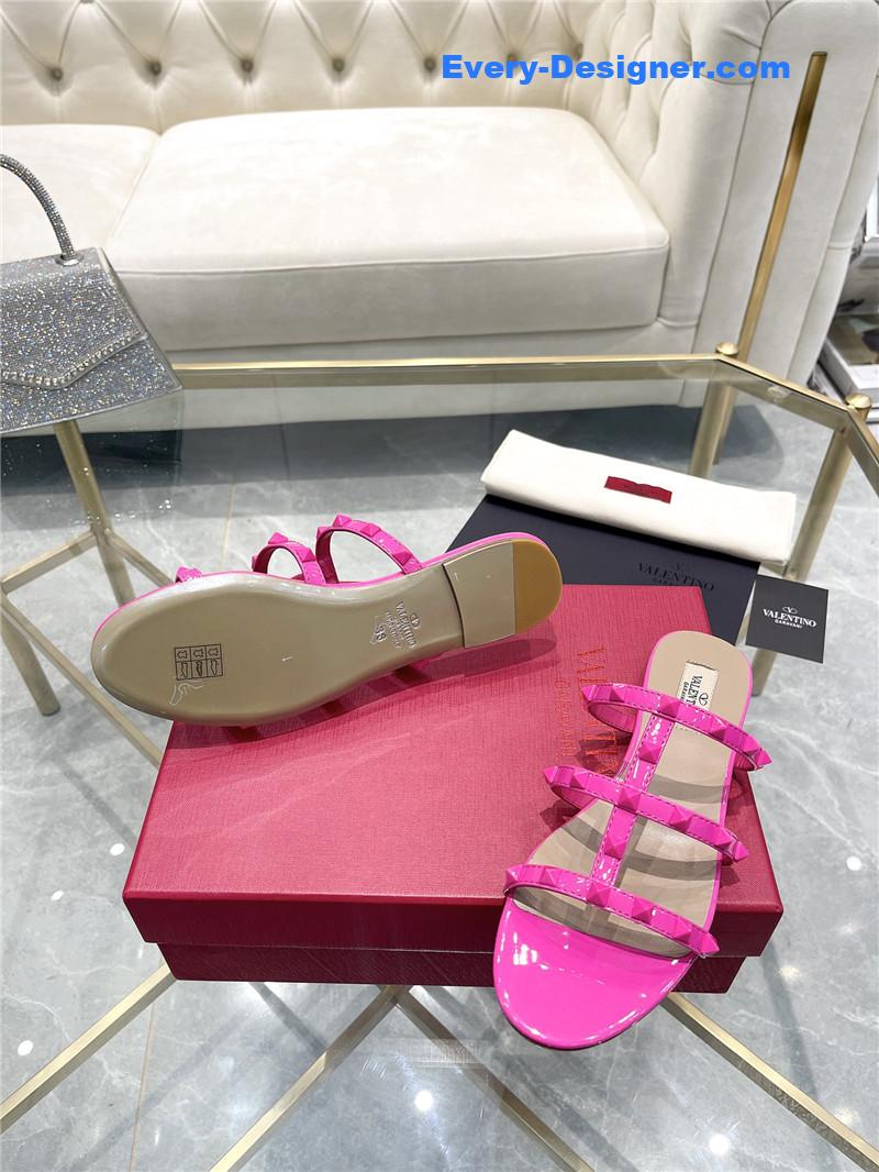 Va1e*ntin0 classic studded sandals
