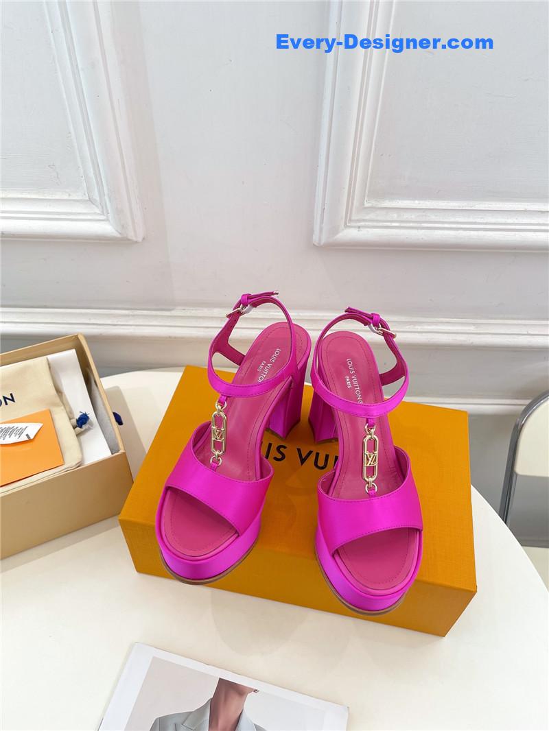 l0vis Vvtt0n lv explosive style platform high-heeled sandals