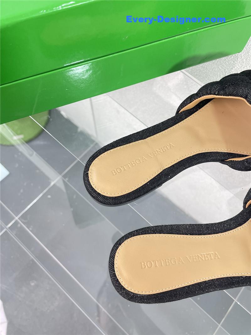 b0tt*ga Ven*ta new wash denim deep mouth slippers