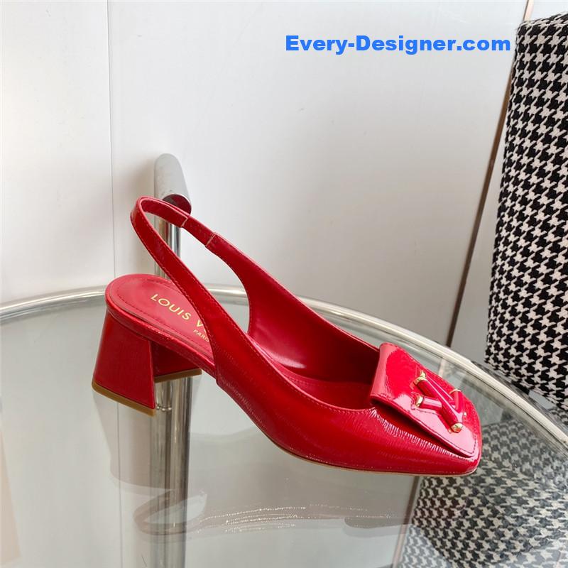 l0vis Vvtt0n red patent leather shake slingback heels