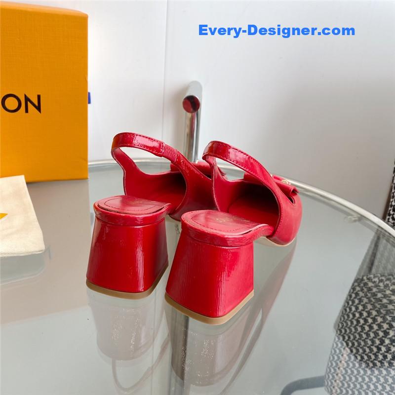l0vis Vvtt0n red patent leather shake slingback heels