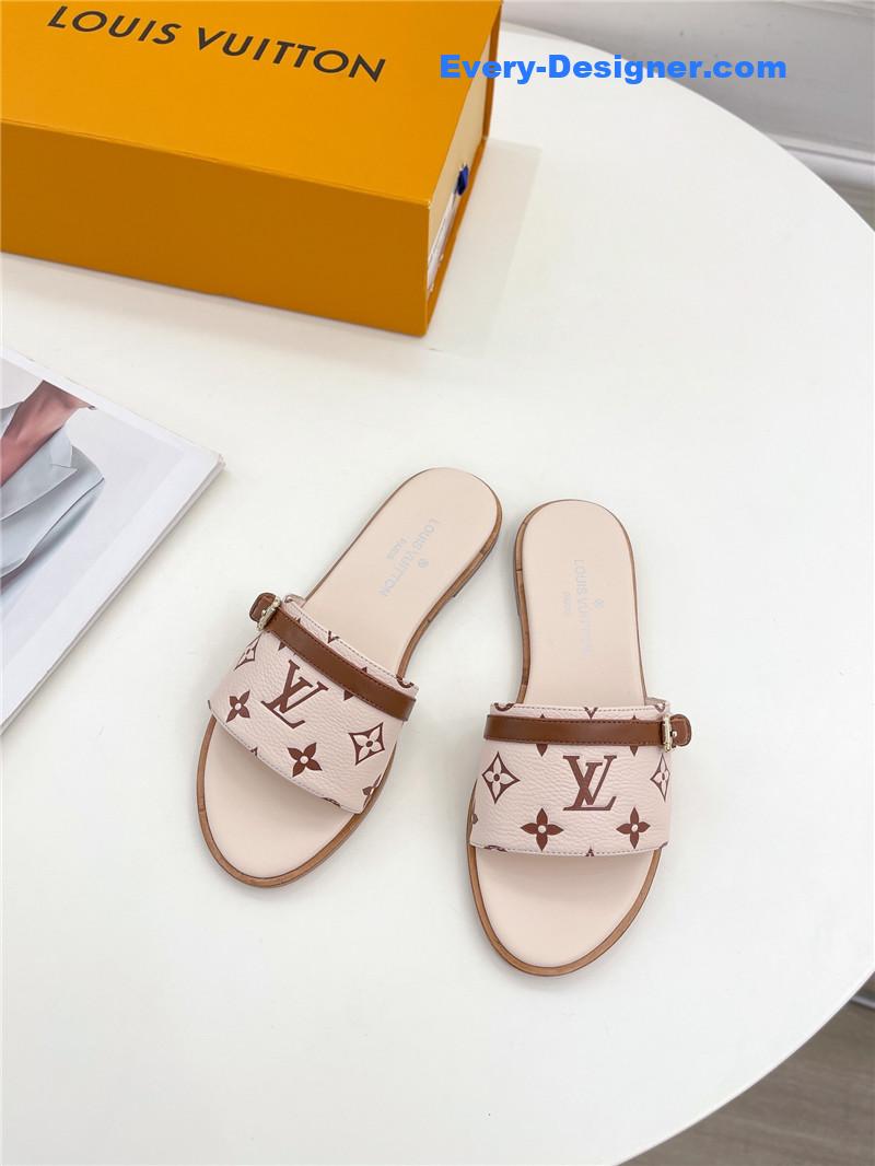 l0vis Vvtt0n lv latest hot style slippers