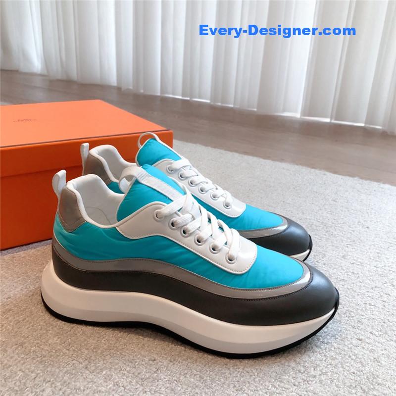 H**me5 new sneakers