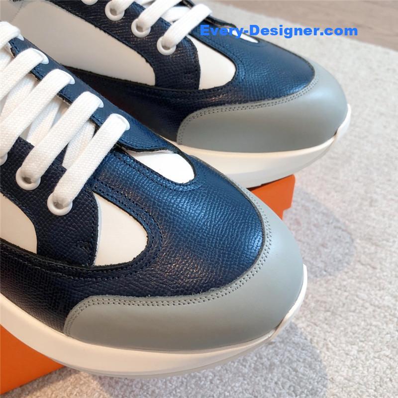 H**me5 new sneakers