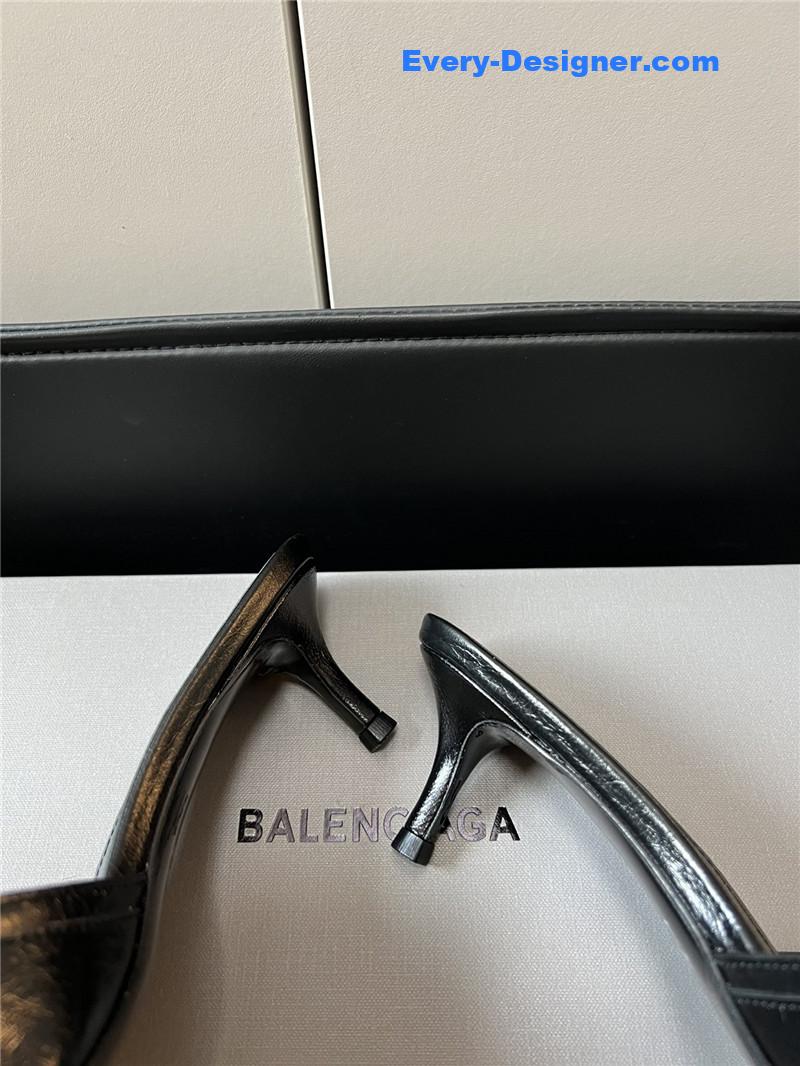 Ba1en*iaga silver stud buckle spice slippers