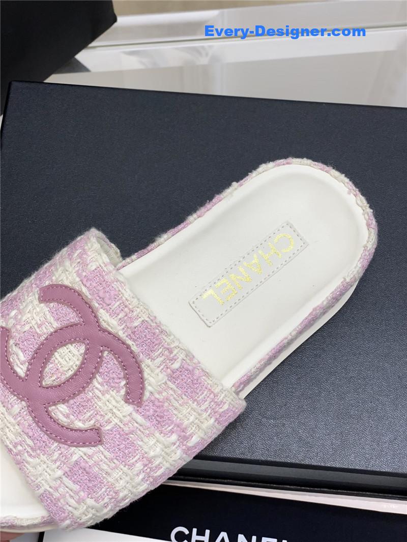 CC new big Logo slippers